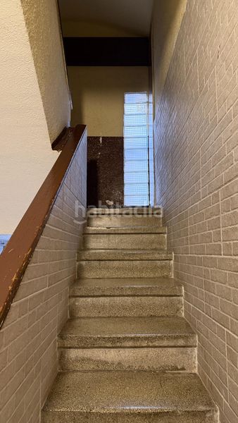 Foto 1124d203-6e06-4309-8232-2e09f1871850. Edifici a calle dels cedres 27 a Can Vidalet Esplugues de Llobregat