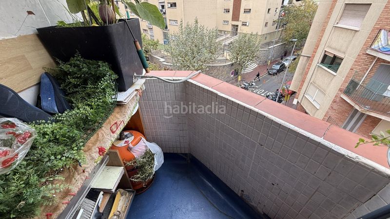 Foto e793f7d3-a58e-4a67-957d-c7c955c4d235. Edifici a calle dels cedres 27 a Can Vidalet Esplugues de Llobregat