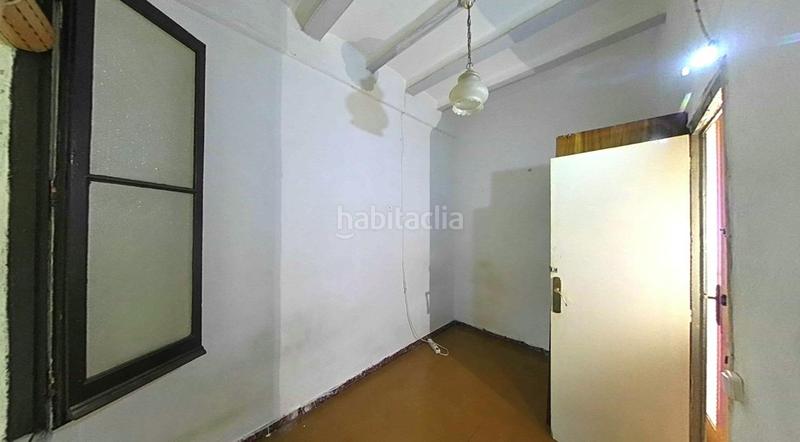 Foto a26634a5-12e4-4f9a-96c9-8639e4f5493a. Piso  en venta en calle de sant gil en Raval Barcelona