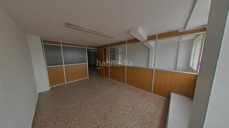 Foto b72d6705-c5f6-4c05-a98a-ef9d2ad72d18. Locale commerciale in Hostafrancs Sabadell