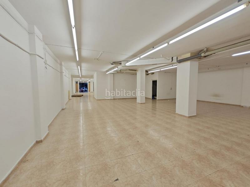 Foto efd5b957-69e9-495d-9dc3-00a1598f8c30. Local comercial local en venta en calle caballero en Barcelona