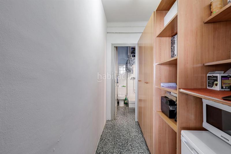 Foto 0aa4ca36-f8fa-4f66-b4e7-bf9283bf93ce. Oficina  en venta en calle de sicília en Sagrada Família Barcelona