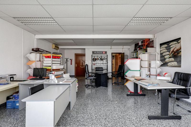 Foto 0d8be1dc-4920-4951-a5a3-2c9f72e8b417. Oficina  en venta en calle de sicília en Sagrada Família Barcelona