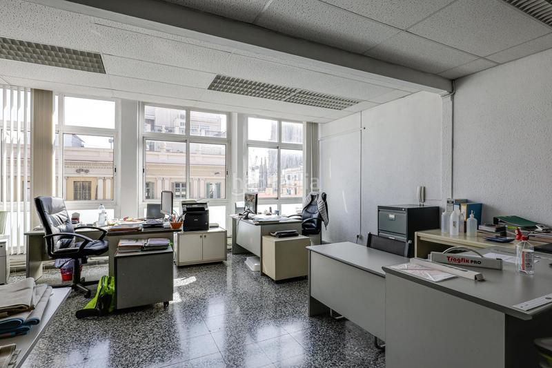 Foto 13324614-6f61-41dd-9ea2-6b91b3cbb2b4. Oficina  en venta en calle de sicília en Sagrada Família Barcelona