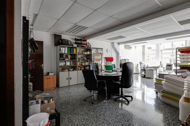 Foto 32a94c12-6506-4e36-9c75-ff2fbd38759b. Oficina  en venta en calle de sicília en Sagrada Família Barcelona