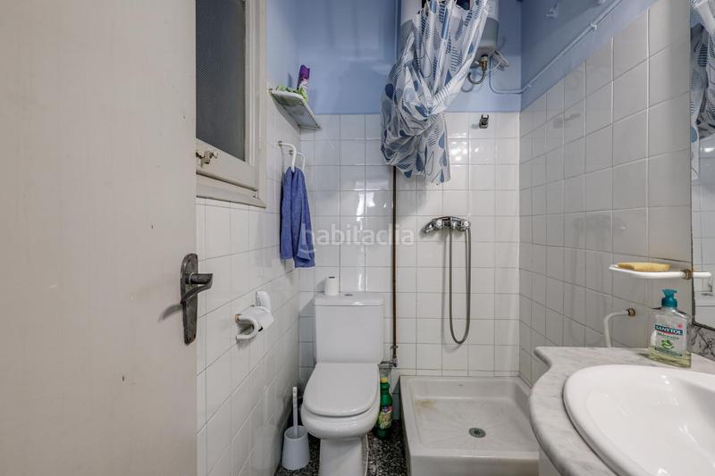 Foto 8fcb5e77-85b4-4a27-84fc-b77f700a7fc5. Oficina  en venta en calle de sicília en Sagrada Família Barcelona