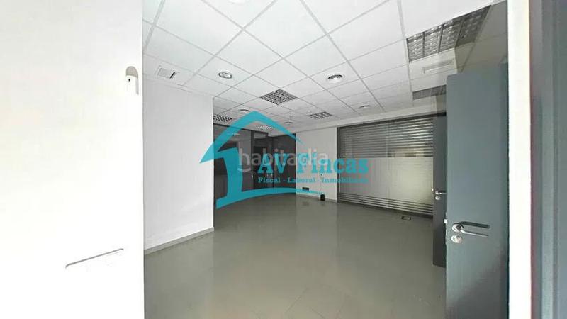 Foto db24b12e-c5bd-422a-a626-dc99e0322252. Local commercial dans Olesa de Montserrat