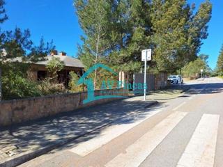 Terreno residencial en Carrer Carrer del Pedraforca, 8