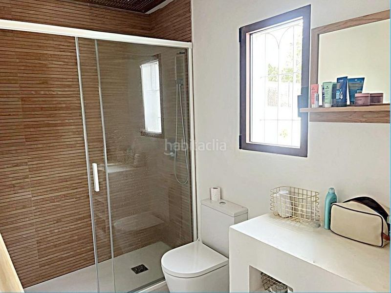 Foto a817699d-2a06-4bb2-b933-fa06a8c03423. Xalet amb calefacció aparcament piscina a Cunit residencial Cunit