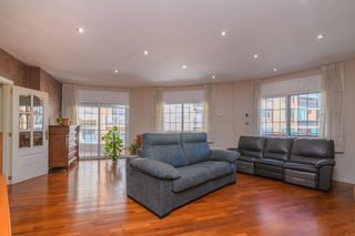 Appartamento  Carrer sant joan de. Piso en venta en el centro de hospitalet, en  la calle sant joan