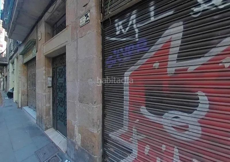 Foto 41f15fa4-6175-43cb-8ec7-03fa5aedf2d2. Local comercial a Raval Barcelona