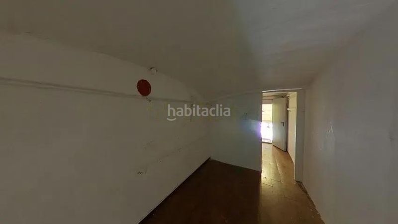Foto cc617a06-f3ab-48f9-9ffd-26ae66006dff. Local comercial a Raval Barcelona