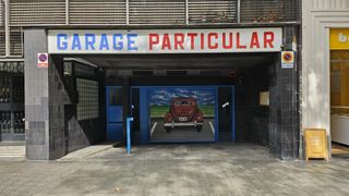 Aparcament cotxe a Avenida PARAL.LEL