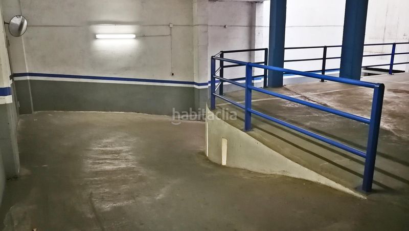 Foto b28bc46f-822c-4cec-9b5b-c245640a1063. Aparcament cotxe a La Sagrera Barcelona