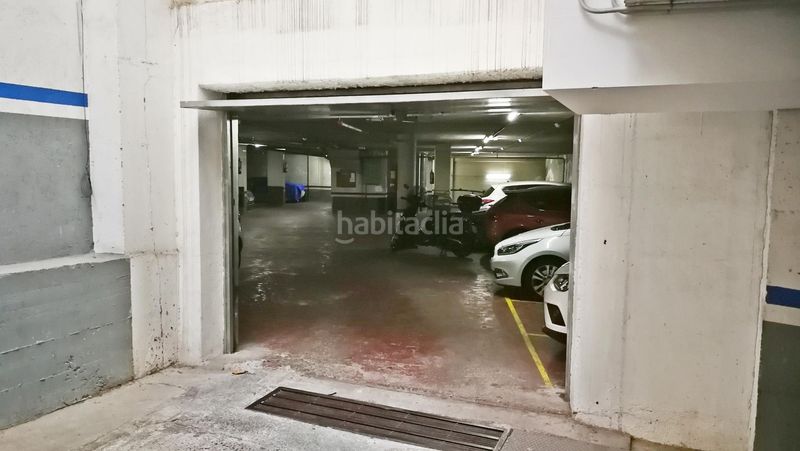 Foto f502352e-f7c2-4277-9c92-af0f7216bfc8. Aparcament cotxe a La Sagrera Barcelona