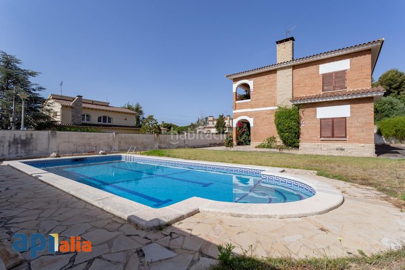 Foto 069ccf5c-b60a-4d7e-86d8-888072cfa760. Casa adossada amb aparcament piscina a Els Masos - Els Garrofers Coma-ruga