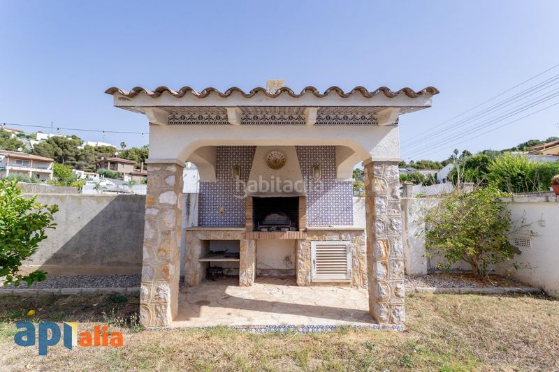 Foto 3dd1dcdc-3502-4d87-b71c-9445319b492a. Casa adossada amb aparcament piscina a Els Masos - Els Garrofers Coma-ruga