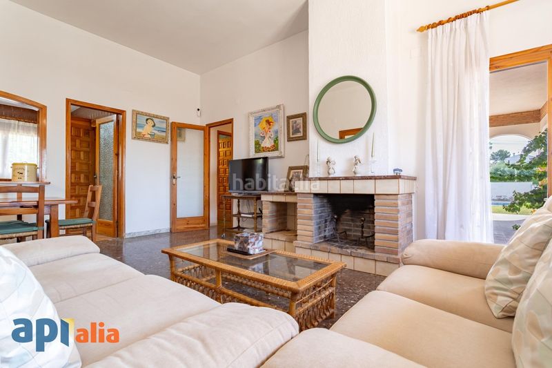 Foto 5ba77e3d-e100-4623-af1f-1bb315428b27. Casa adossada amb aparcament piscina a Els Masos - Els Garrofers Coma-ruga