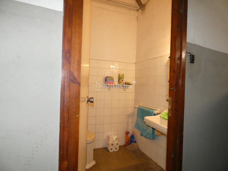 Foto ca316787-7a7b-40e2-a4c6-d0916c79bff0. Local comercial a Centre Cornellà de Llobregat