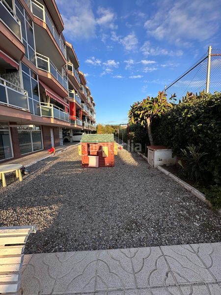 Foto 6f50d7b4-4028-4947-9a05-dd4b56ba5ca5. Apartament amb aparcament piscina a les botigues de Sitges Sitges
