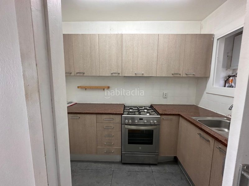 Foto 7678cd5d-d54a-4bcf-afd2-ff9a08430a40. Apartament amb aparcament piscina a les botigues de Sitges Sitges