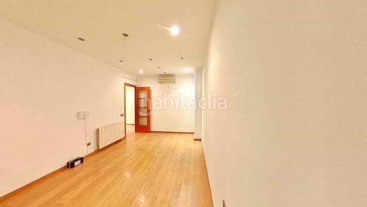 Foto f1ca181e-c97a-4ad1-929b-bb3d4cca74d4. Pis a Poblenou Barcelona