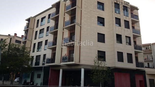 Foto 46abcebe-4ce4-4bad-adeb-d8b094ec0184. Aparcament cotxe a Centre Castelldefels