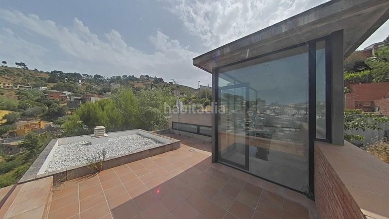 Foto 7dc0f25b-e609-4b86-8a51-0d3facd40baa. Casa amb aparcament piscina a Vallirana