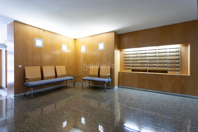 Foto 3fef4334-1c05-49a0-bb3a-a4761503cf7a. Apartament amb aparcament a Navas Barcelona
