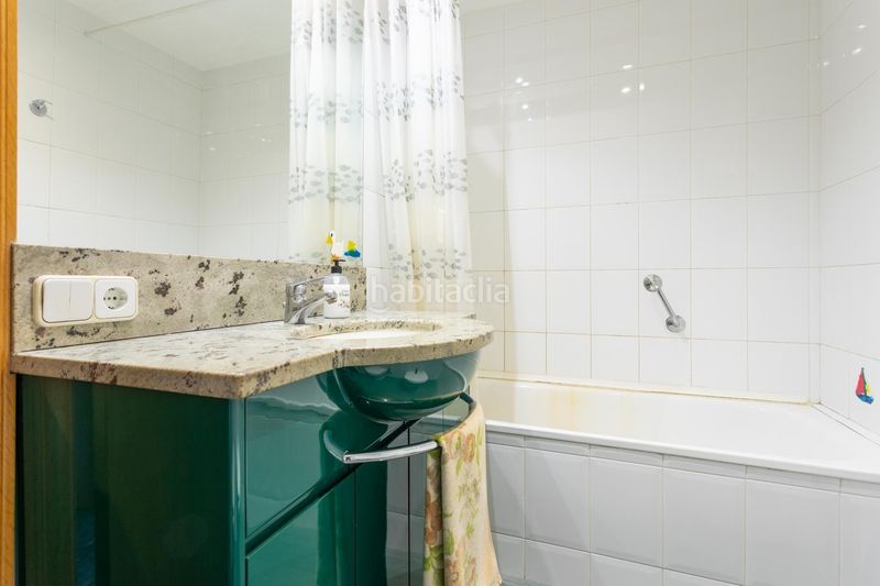 Foto 79c926be-717d-41ed-94e2-0c66f51b64b3. Apartament amb aparcament a Navas Barcelona