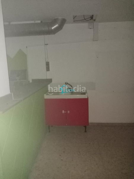 Foto c4a13694-7160-40fd-af34-31d19f49c641. Local comercial a Centre Viladecans
