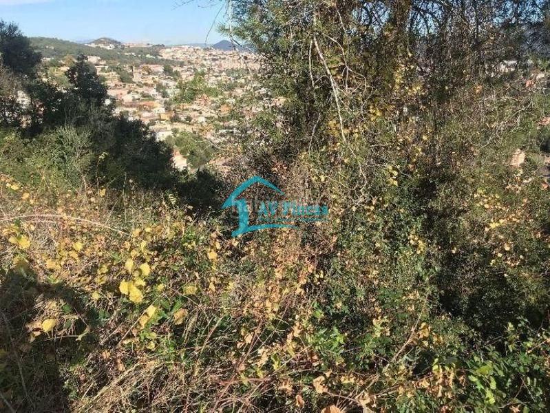 Foto 5d8d21db-053c-45b6-a92f-19126eb4fc2e. Terreny residencial a calle pins dels 38 a Sant Vicenç dels Horts