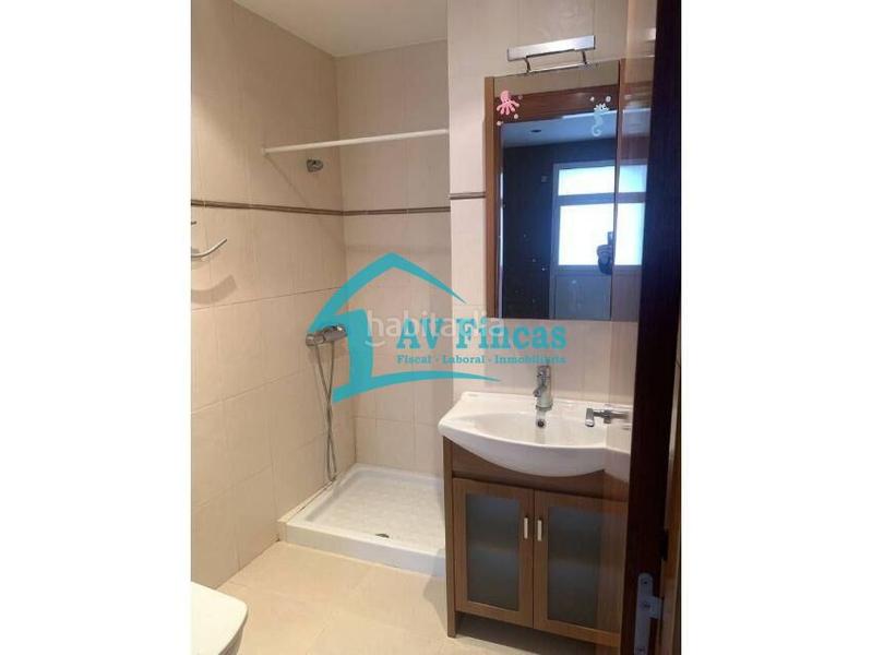 Foto d46c2c45-aa37-49ee-8b2b-915dce463c7e. Zweistöckige wohnung in Corbera de Llobregat