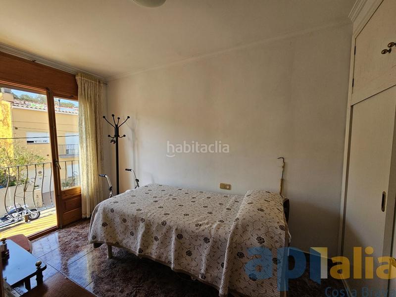 Foto 0c992a59-bfee-4e1e-bb86-8fb55957b210. Casa adosada  en venta en zona tranquila en Palamós