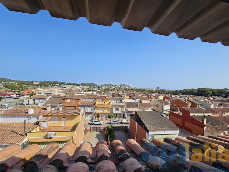 Foto 9657d7ca-f38e-4524-8314-4d56dc7b3efc. Casa adosada  en venta en zona tranquila en Palamós
