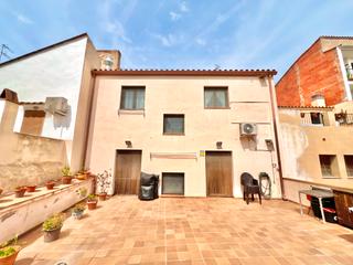 Casa adossada  D'adri lvarez. Vive e invierte en el corazn de palams! chalet pareado con loc