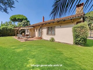 Chalet  De la unió. Chalet en venta en sant antoni de calonge