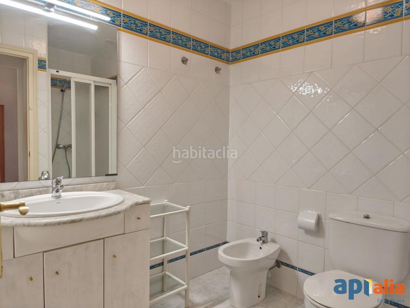 Foto c86fc92c-cc7b-4dd6-ab44-d9092b863fca. Apartament amb aparcament piscina a Poble Calonge
