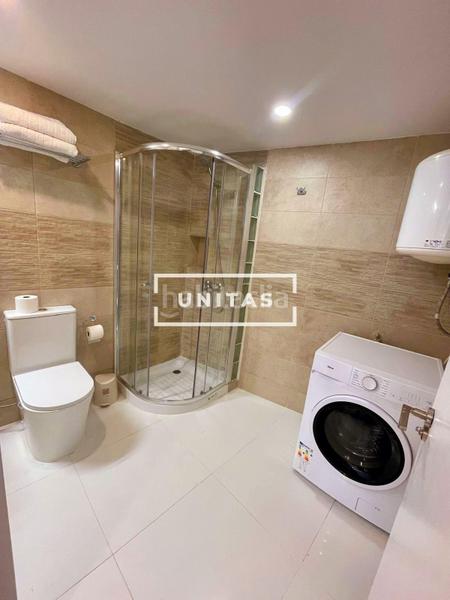 Foto 3cd7adff-d463-4230-9158-c82dc6d2f4cc. Local comercial a Carolinas Bajas Alicante