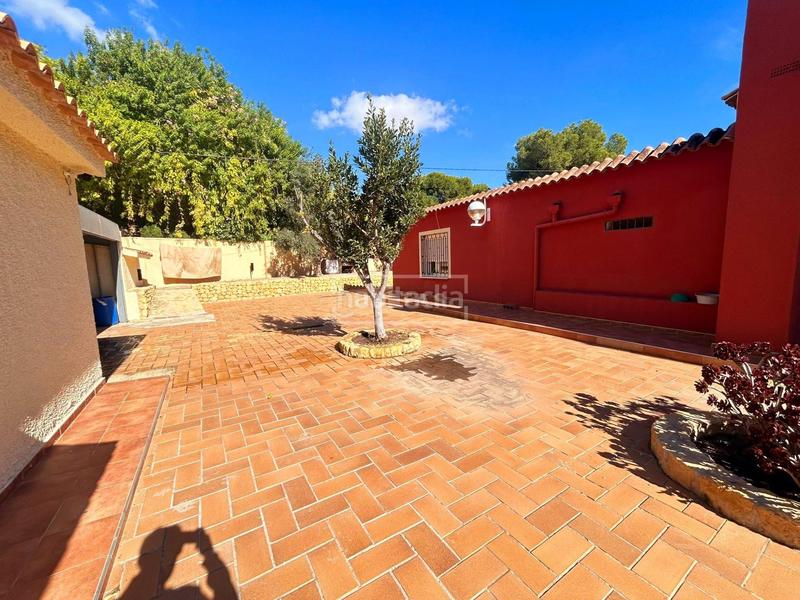 Foto 149aaec1-f057-4bfb-b95d-f780adeda9e1. Chalet mit heizung parking pool in Santa Faz Alicante