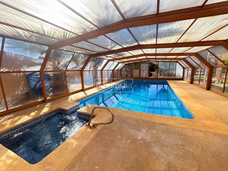 Foto 3c57ee20-5cf8-4fd4-8e31-da2c3de70f5a. Chalet mit heizung parking pool in Santa Faz Alicante