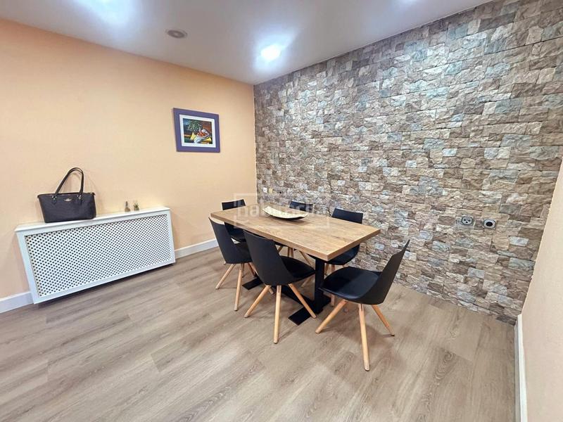 Foto e3b23be0-2b87-4aad-a4ec-909024f3a9ec. Chalet mit heizung parking pool in Santa Faz Alicante