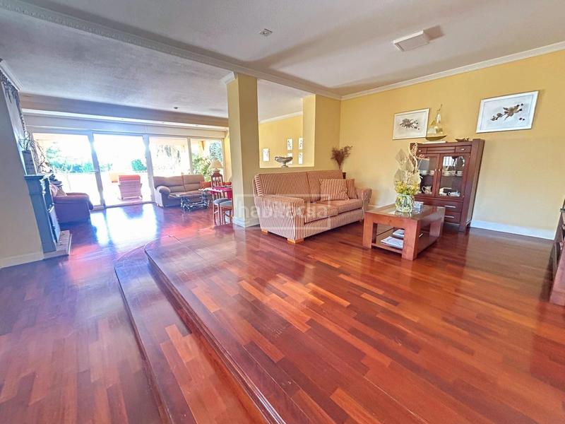 Foto e416506c-2977-4d1d-bd80-66e3542d199c. Chalet mit heizung parking pool in Santa Faz Alicante