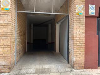 Location Parking voiture à Dr bergez 74. Garaje alquiler
