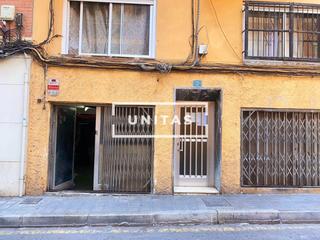 Local commercial à Calle bernardo lopez garcia 3. Oportunidad