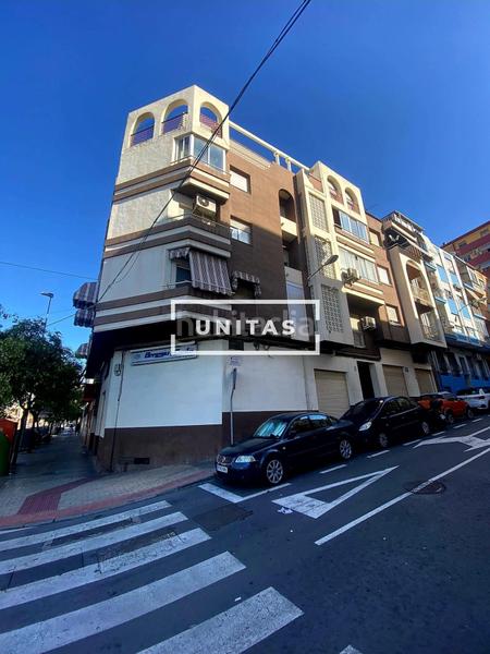 Foto 42c8bc22-8b1e-4640-9207-7ef8147f8325. Local comercial a Altozano - Conde Lumiares Alicante