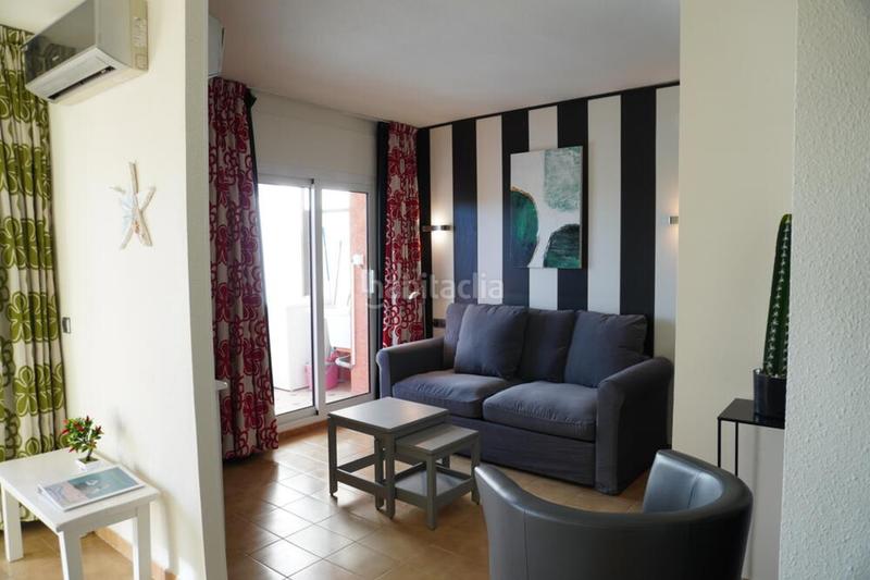 Foto 3e3e3576-8de7-4b17-8c68-b3900dac66f8. Etagenwohnung mit heizung pool in l´Estartit poble Estartit