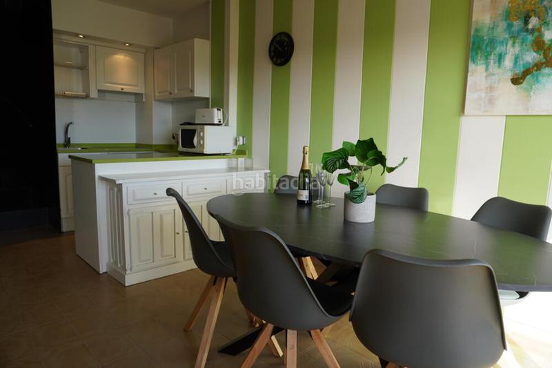 Foto 836ee428-4459-403a-b8d9-c77e14f522c2. Etagenwohnung mit heizung pool in l´Estartit poble Estartit