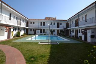 Pis  Carrer gerani 19 - 1 - 8. A sólo 100 metros de la playa situado estudio con piscina comuni