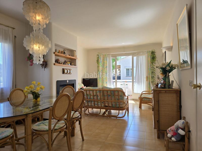 Foto 52215ed1-b845-4c0b-a597-01ddb07540ad. Casa amb aparcament a l´Estartit poble Estartit